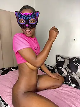 SexyTamia 302 online show from July 30, 2026, 5:06 am