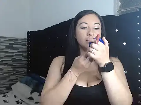 Melany cute Ariadna online show from July 17, 2026, 5:10 pm