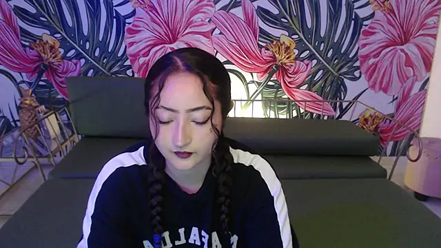 Rebeca dreams online show from July 17, 2026, 8:50 pm