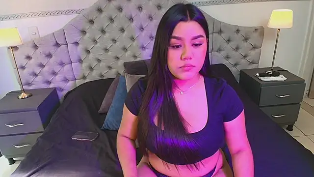 Sofy lee online show from July 16, 2026, 8:06 pm