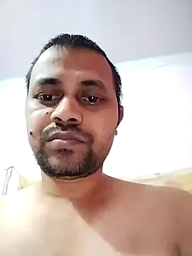 Snapshot of krvinay39 chatting on October 5, 2025, 6:04 am krvinay39 online show from October 5, 2025, 6:04 am