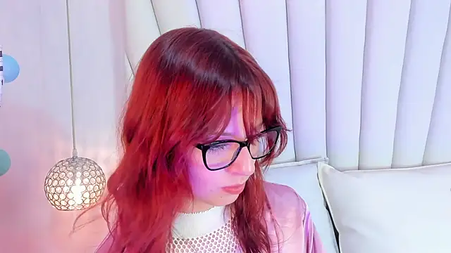 Snapshot of Scarlett_smith_33 chatting on July 22, 2026, 2:02 am Scarlett smith 33 online show from July 22, 2026, 2:02 am
