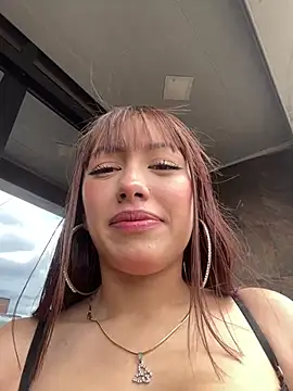 Dayanna Villalobos online show from July 29, 2026, 6:51 pm