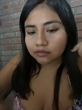 Aurora-love online show from July 30, 2026, 2:10 am
