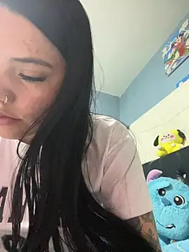 IM Sofiiaa online show from August 4, 2026, 3:22 am