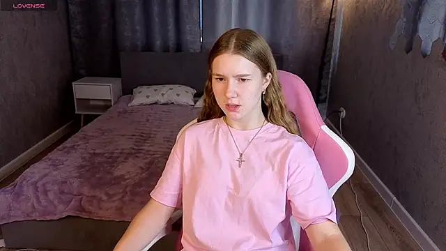 Cherryyy Bliss online show from July 29, 2026, 12:54 am