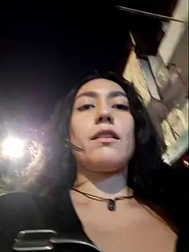 Evelyn outdoors online show from July 22, 2026, 3:19 am
