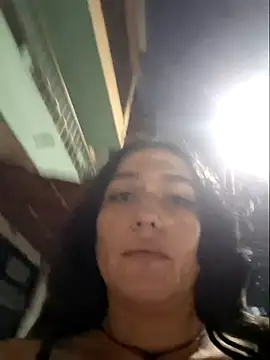 Evelyn outdoors online show from July 30, 2026, 3:27 am