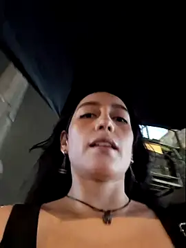 Evelyn outdoors online show from July 26, 2026, 3:35 am