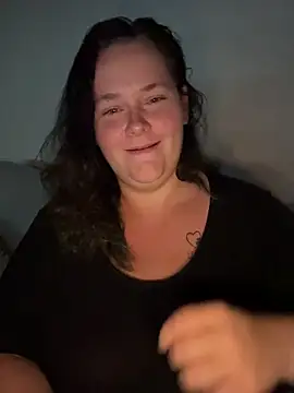 CurvyScarlett69xx online show from July 29, 2026, 10:31 pm