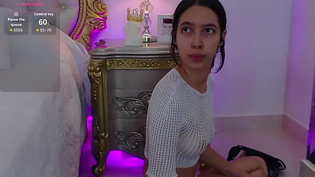 IrinaRusel online show from July 20, 2026, 1:57 pm