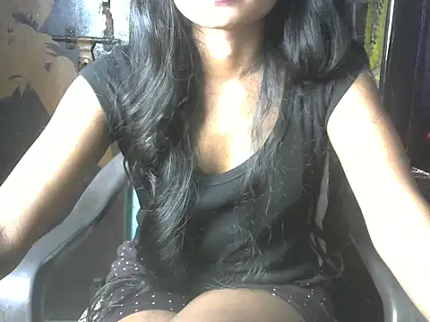 missruhihot online show from July 18, 2026, 7:33 pm