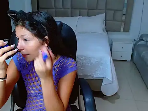 Kristalfine online show from July 25, 2026, 7:53 pm
