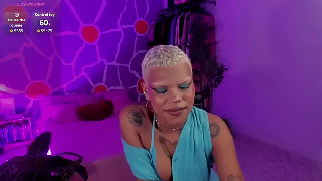 Snapshot of lisa_silverstar chatting on July 28, 2026, 8:52 pm lisa silverstar online show from July 28, 2026, 8:52 pm