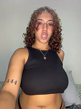 Scarleth 444 online show from July 21, 2026, 10:11 pm