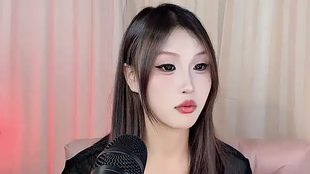 xiaolaopo8 online show from July 28, 2026, 12:59 pm