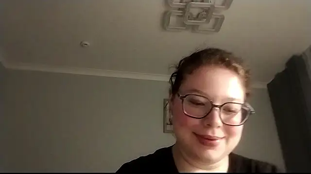 MulaVixen online show from July 19, 2026, 7:10 pm