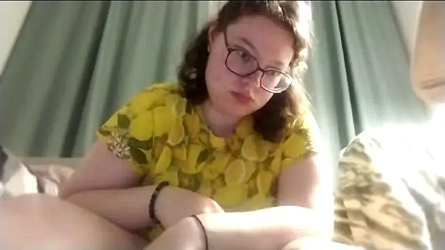 MulaVixen online show from July 23, 2026, 8:16 pm