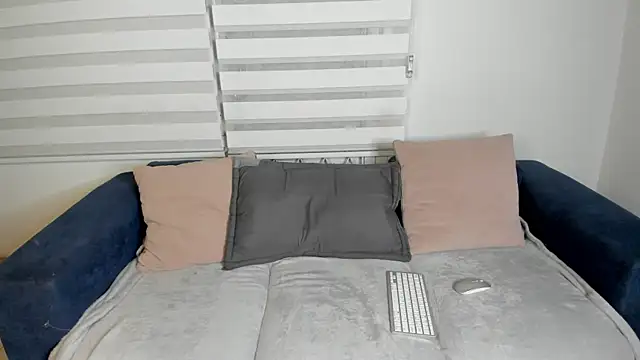 Lexi love   online show from July 24, 2026, 3:57 am