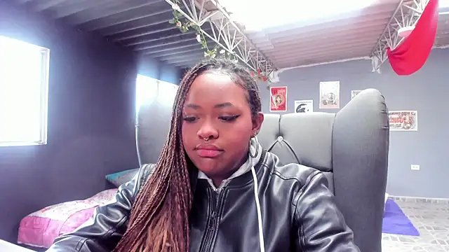 Afroditmar online show from July 25, 2026, 12:33 pm