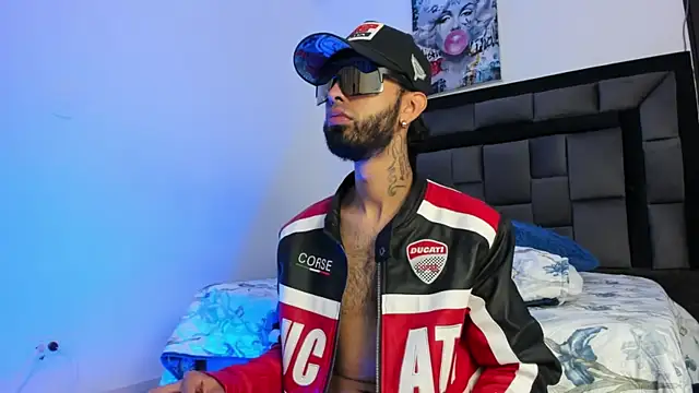 Jack bigdick1 online show from July 25, 2026, 3:14 am