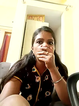 ashwini805057 online show from July 21, 2026, 6:42 pm