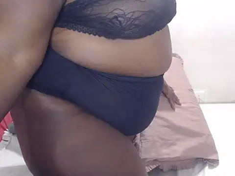 HoneyHipsx30 online show from July 23, 2026, 2:31 am