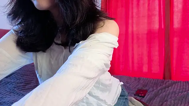Snapshot of Mira_Rin chatting on July 27, 2026, 8:54 am Mira Rin online show from July 27, 2026, 8:54 am
