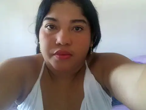 maddy13hony online show from July 30, 2026, 5:45 pm