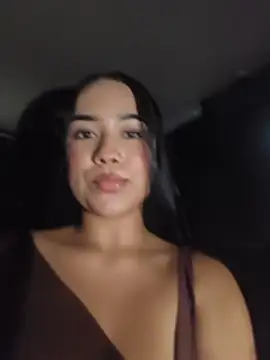 Snapshot of coral_tre chatting on August 2, 2026, 2:54 am coral tre online show from August 2, 2026, 2:54 am