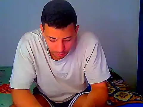 Cris LaCobra  online show from July 29, 2026, 4:50 pm