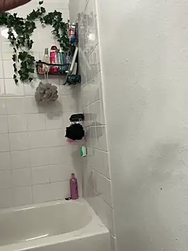 WetPinkRose online show from July 28, 2026, 5:26 am