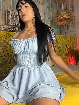 HeyScarletXXX online show from July 18, 2026, 10:07 pm