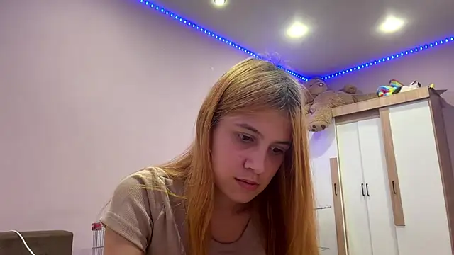 LinZavr online show from July 22, 2026, 5:26 pm