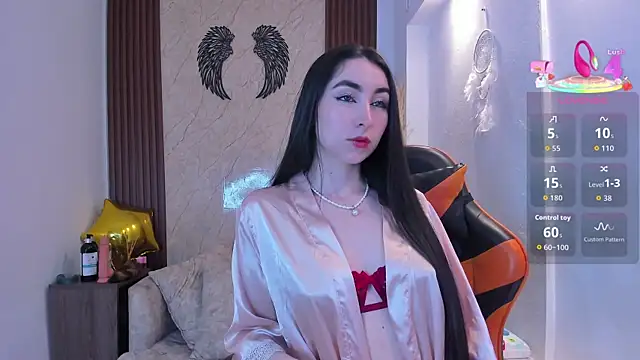 Ayla min online show from July 20, 2026, 9:06 pm