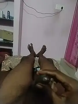Tamilgays009 online show from August 9, 2026, 4:13 pm