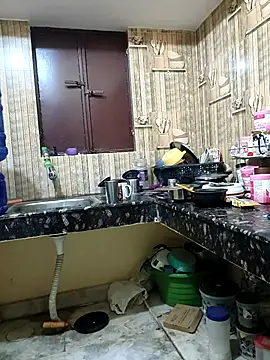 Elina couple  online show from July 28, 2026, 2:13 pm