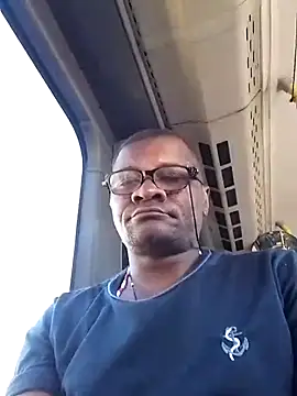 mineirinho45 online show from July 20, 2026, 7:49 pm