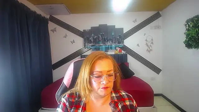 SharonStonn online show from July 23, 2026, 3:26 am