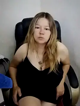 Juliamodest1 online show from July 24, 2026, 1:56 am