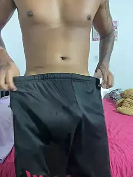 Reyxbabyalis online show from July 21, 2026, 10:11 pm