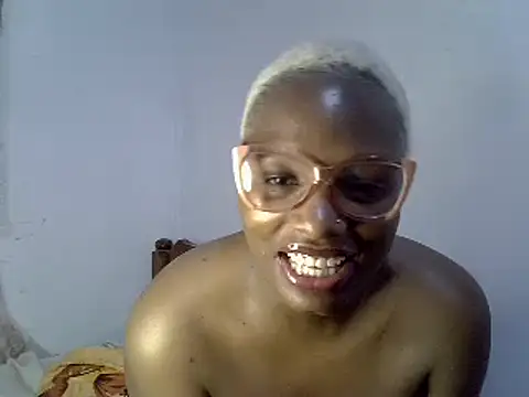 Azariaxxx online show from July 21, 2026, 4:30 pm