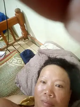 Queenie9z online show from July 28, 2026, 2:13 pm