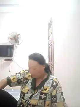 Queenie9z online show from July 19, 2026, 2:25 pm