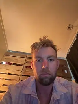 drakestarr83 online show from July 25, 2026, 12:33 pm