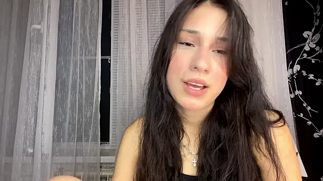 CarylOros online show from July 24, 2026, 5:09 pm