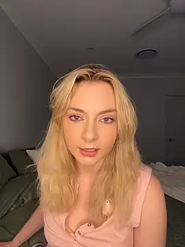 Lotttiee online show from July 27, 2026, 9:11 pm