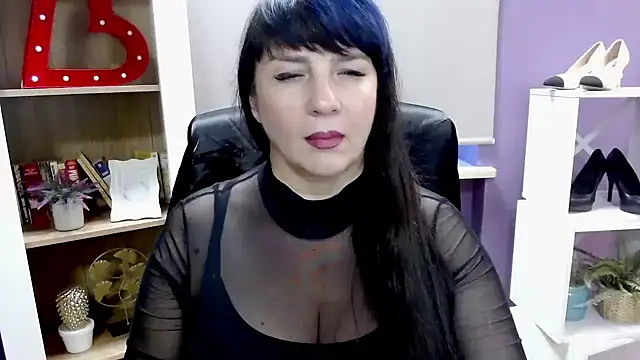velvet gloria online show from July 27, 2026, 4:41 am