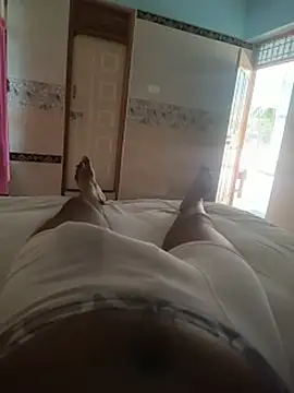 Riserxoxo online show from July 25, 2026, 6:54 am