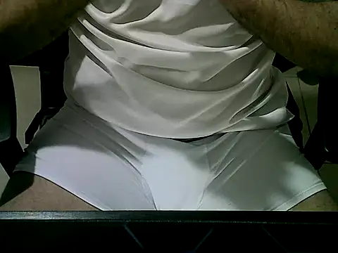 faugusto86 online show from July 24, 2026, 1:56 am